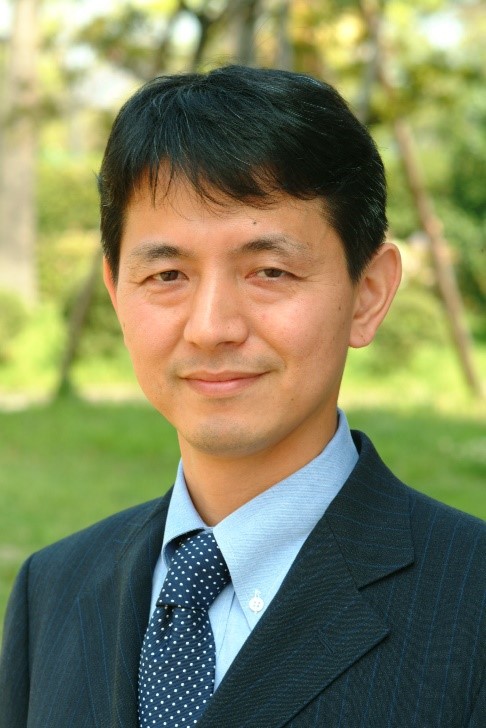 Professor Dr. Akio Miyara